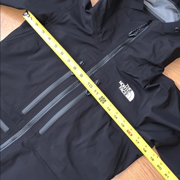 NWT The North Face Summit L5 FUTURELIGHT Jacket - Picture 2 of 16